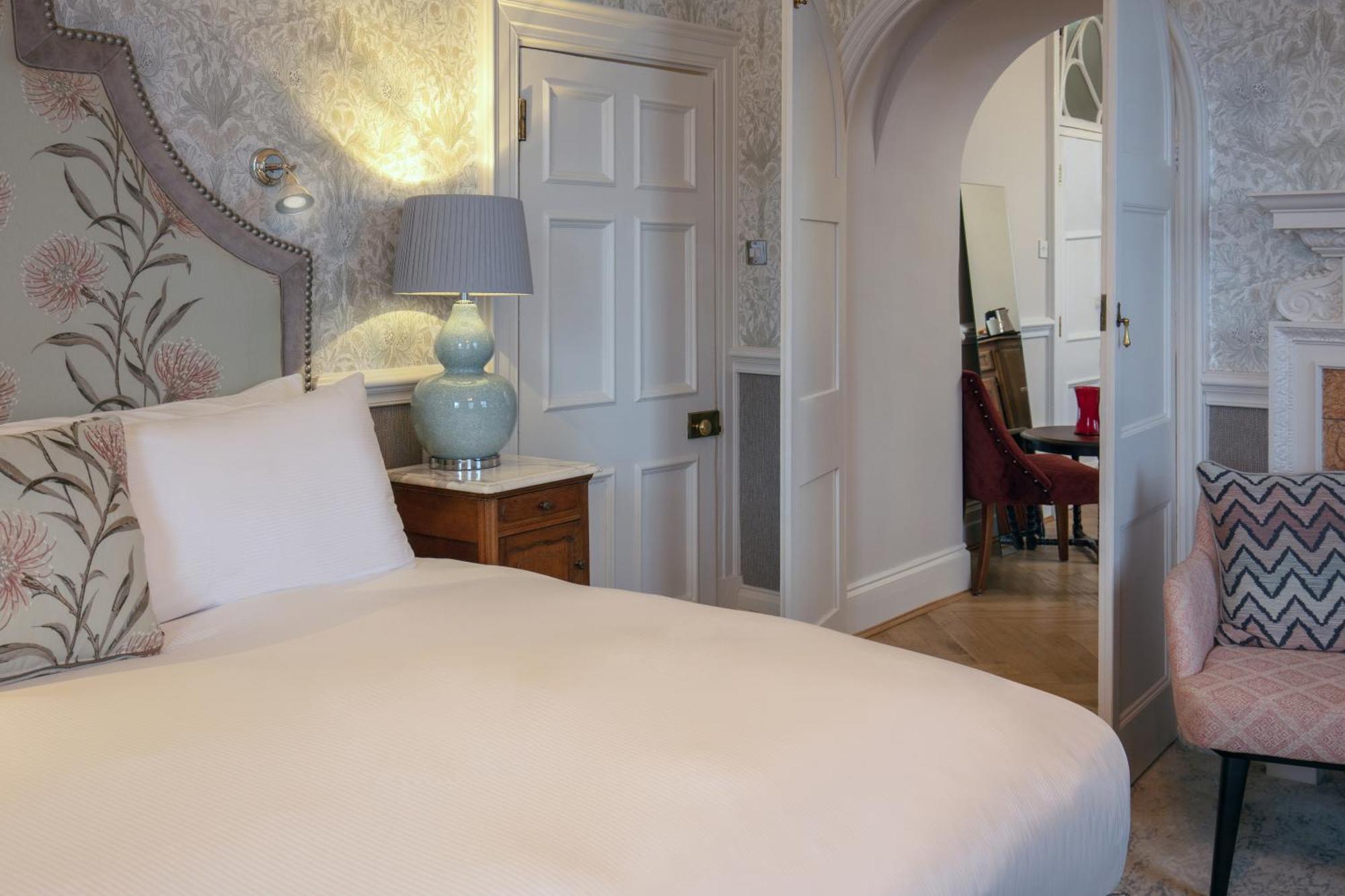 Norton Park Hotel, Spa & Manor House - Winchester サットン・スコットニー エクステリア 写真