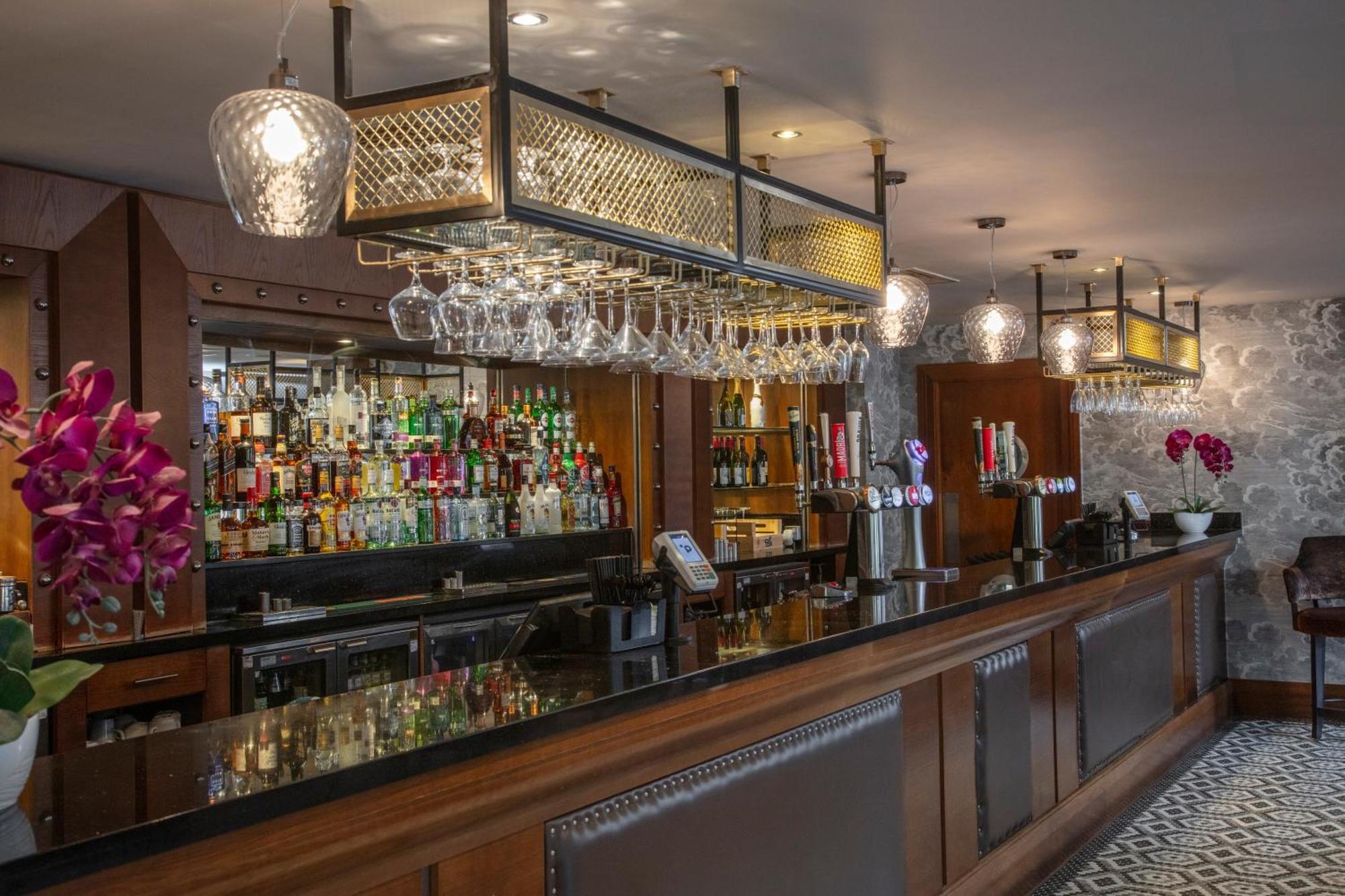 Norton Park Hotel, Spa & Manor House - Winchester サットン・スコットニー エクステリア 写真